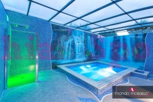 piscina in mosaico personalizzato